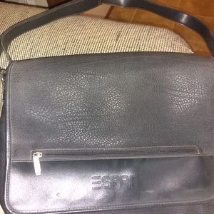 Esprit Messenger Bag